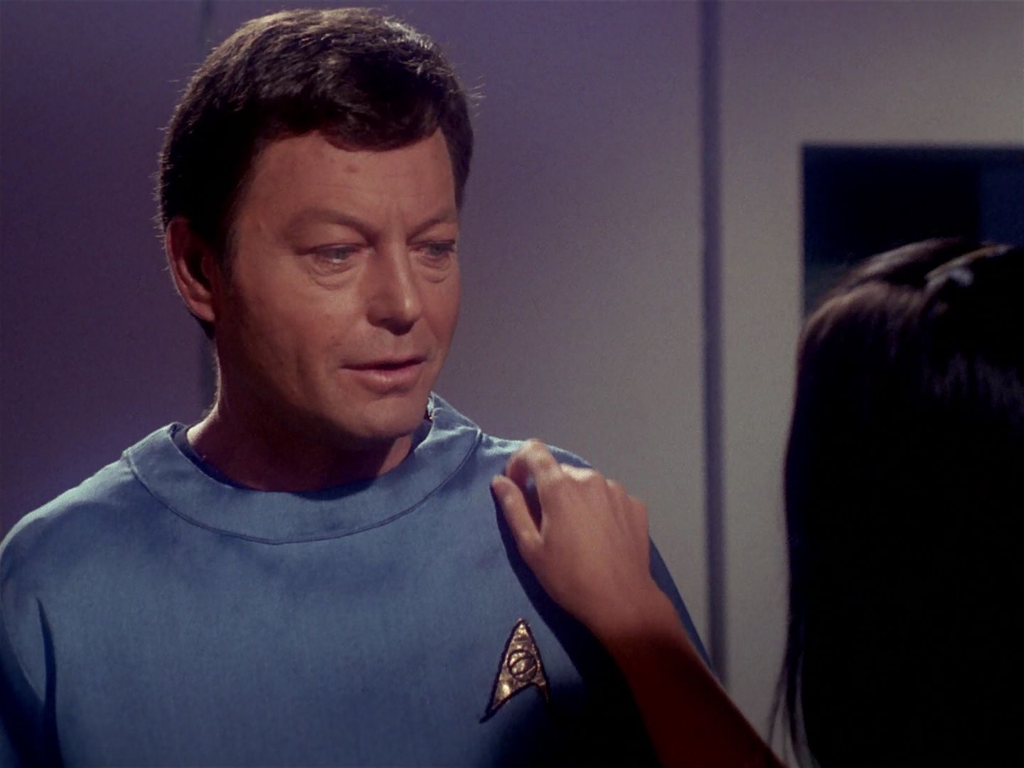 ariane179254_StarTrek_1x06_MuddsWomen_1582.jpg