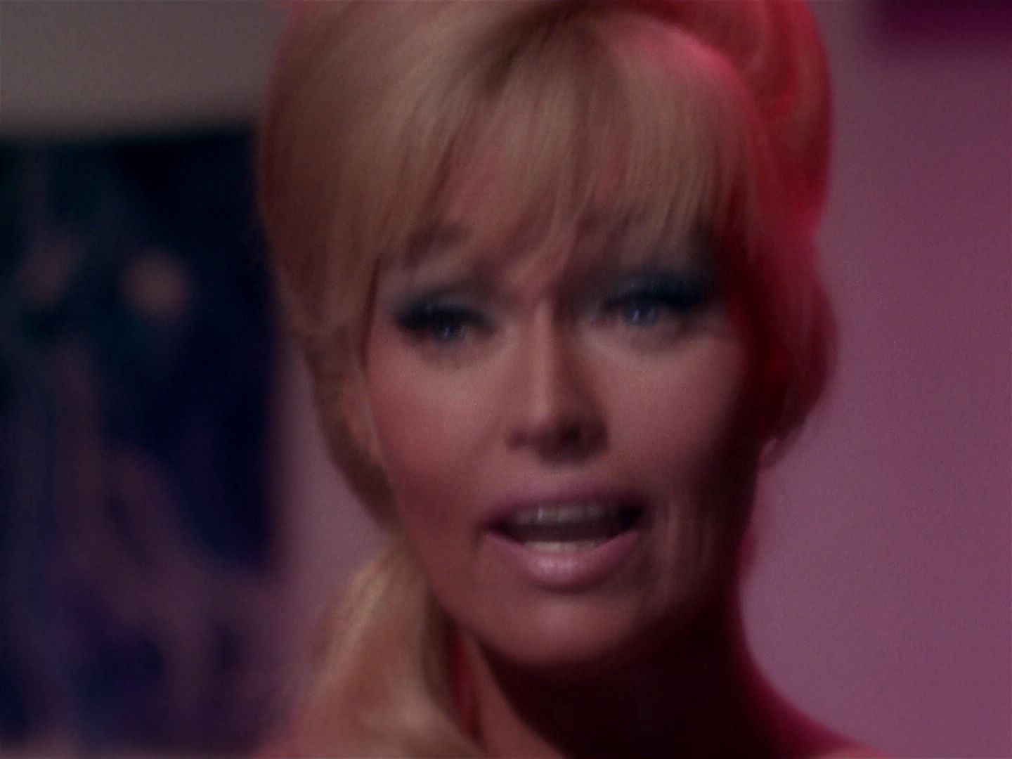 ariane179254_StarTrek_1x06_MuddsWomen_1670.jpg