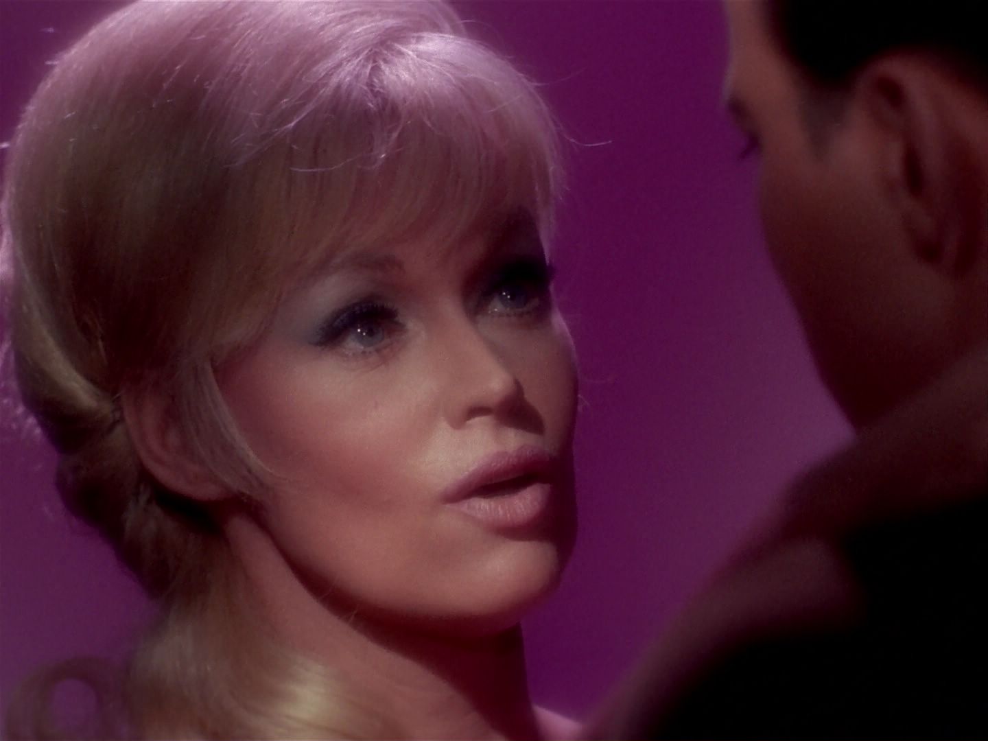 ariane179254_StarTrek_1x06_MuddsWomen_1700.jpg