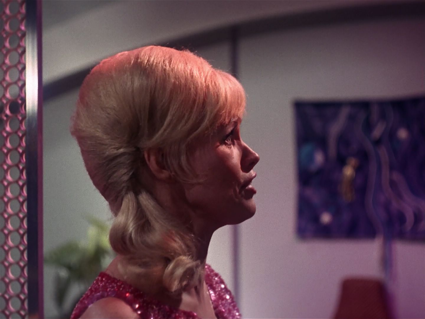 ariane179254_StarTrek_1x06_MuddsWomen_1756.jpg
