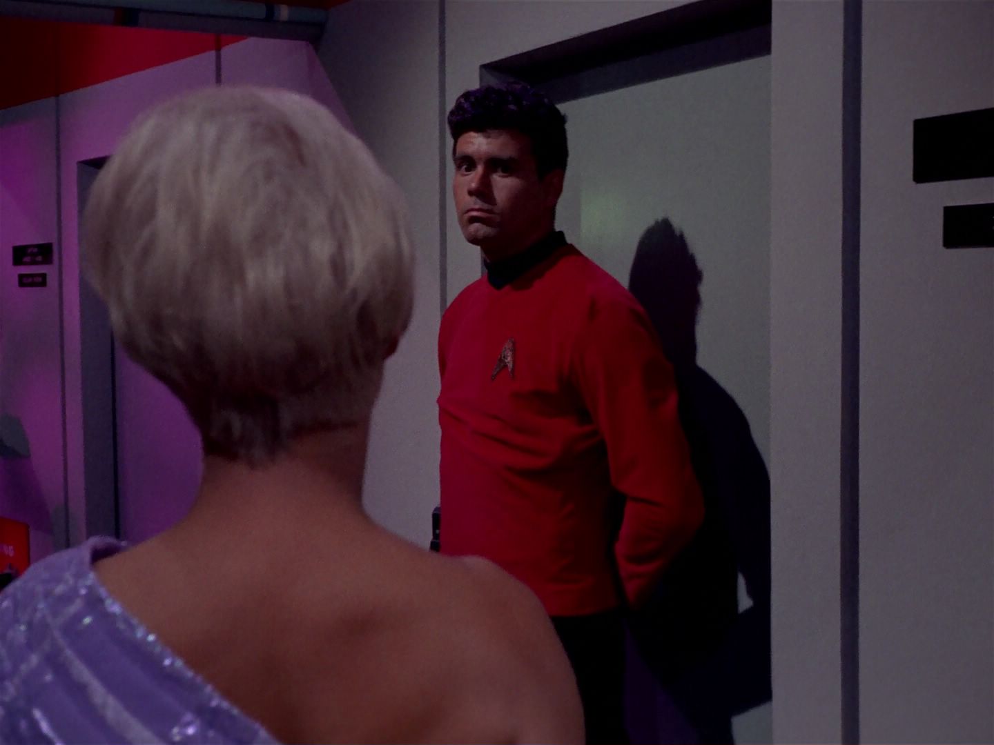 ariane179254_StarTrek_1x06_MuddsWomen_1772.jpg