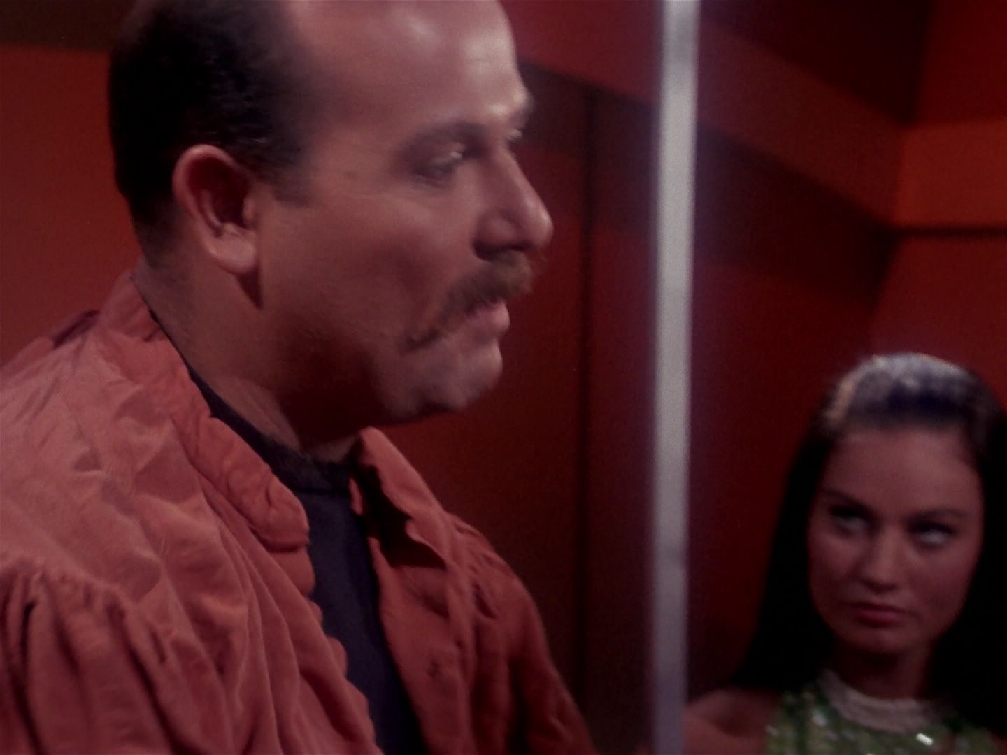 ariane179254_StarTrek_1x06_MuddsWomen_1845.jpg