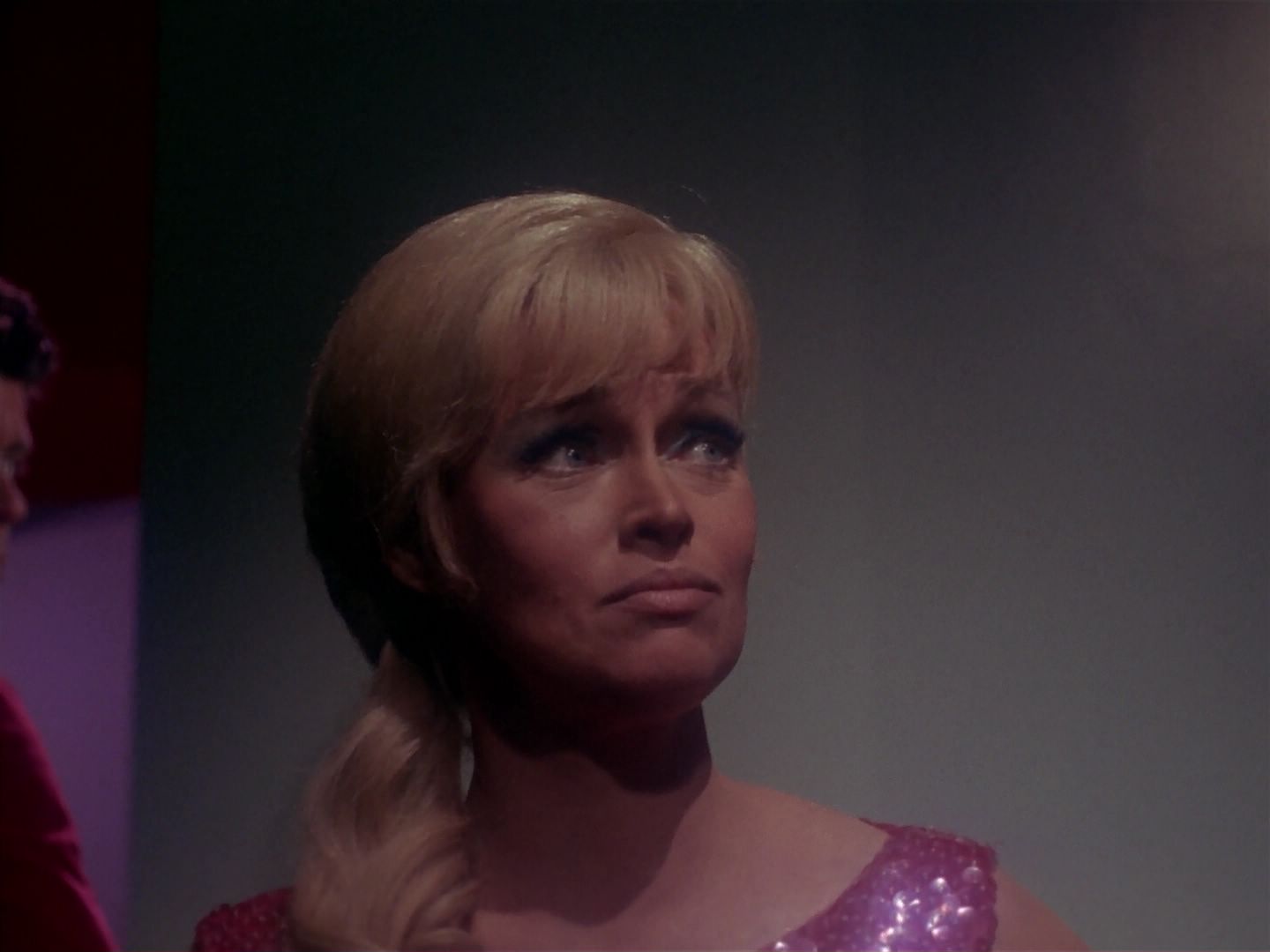 ariane179254_StarTrek_1x06_MuddsWomen_1850.jpg