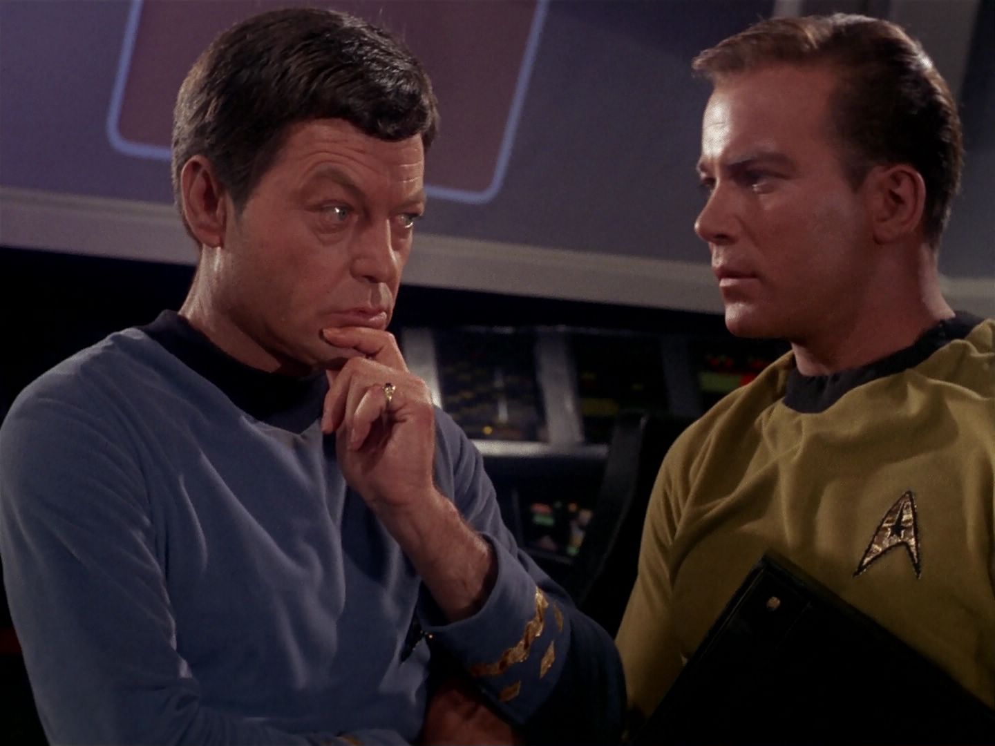 ariane179254_StarTrek_1x06_MuddsWomen_1925.jpg