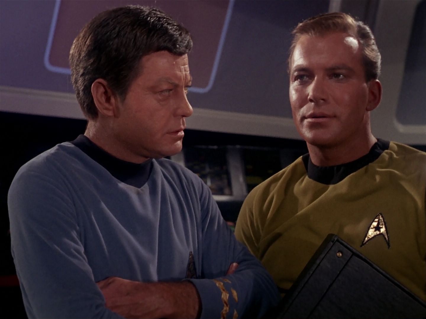 ariane179254_StarTrek_1x06_MuddsWomen_1948.jpg