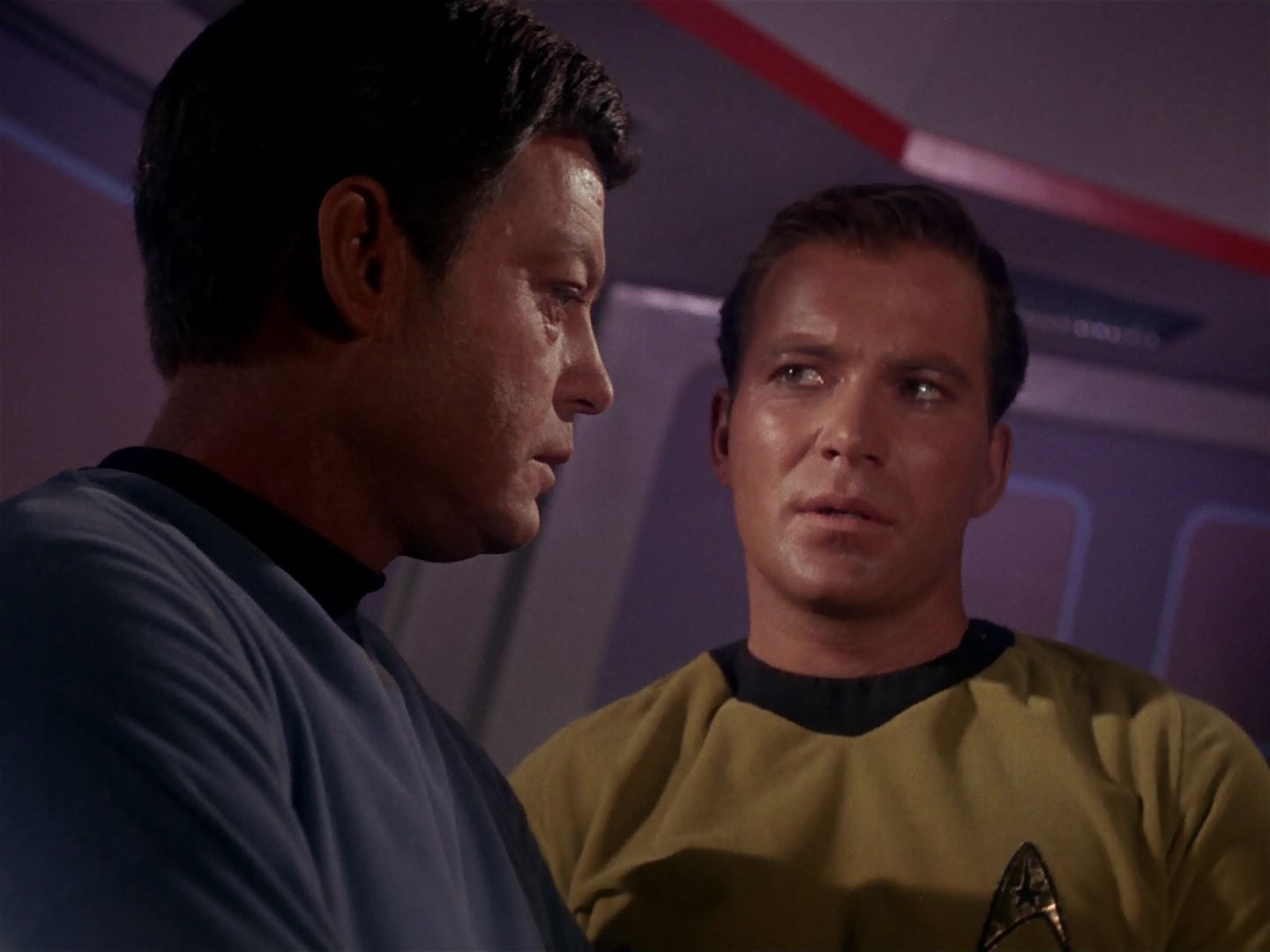 ariane179254_StarTrek_1x06_MuddsWomen_1977.jpg
