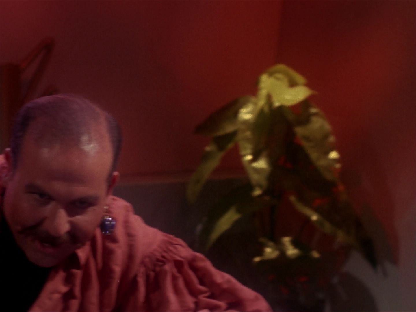 ariane179254_StarTrek_1x06_MuddsWomen_2027.jpg