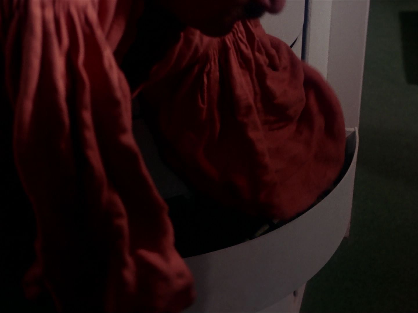 ariane179254_StarTrek_1x06_MuddsWomen_2072.jpg