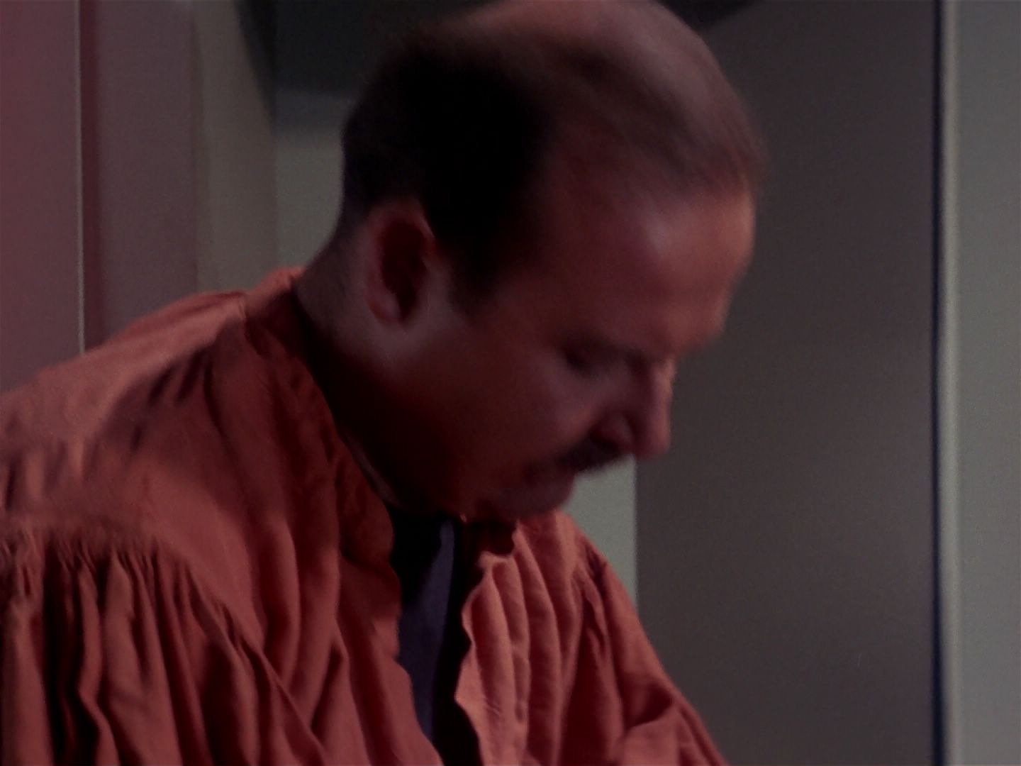 ariane179254_StarTrek_1x06_MuddsWomen_2101.jpg