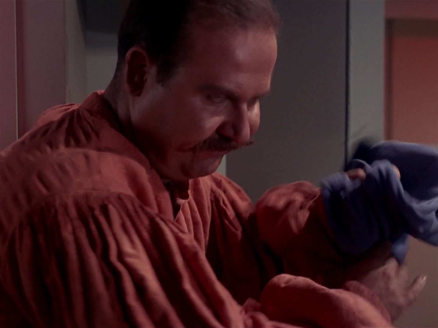 ariane179254_StarTrek_1x06_MuddsWomen_2112.jpg