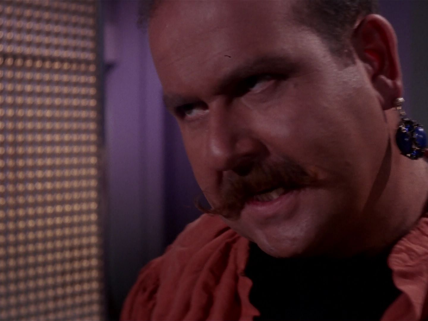 ariane179254_StarTrek_1x06_MuddsWomen_2399.jpg
