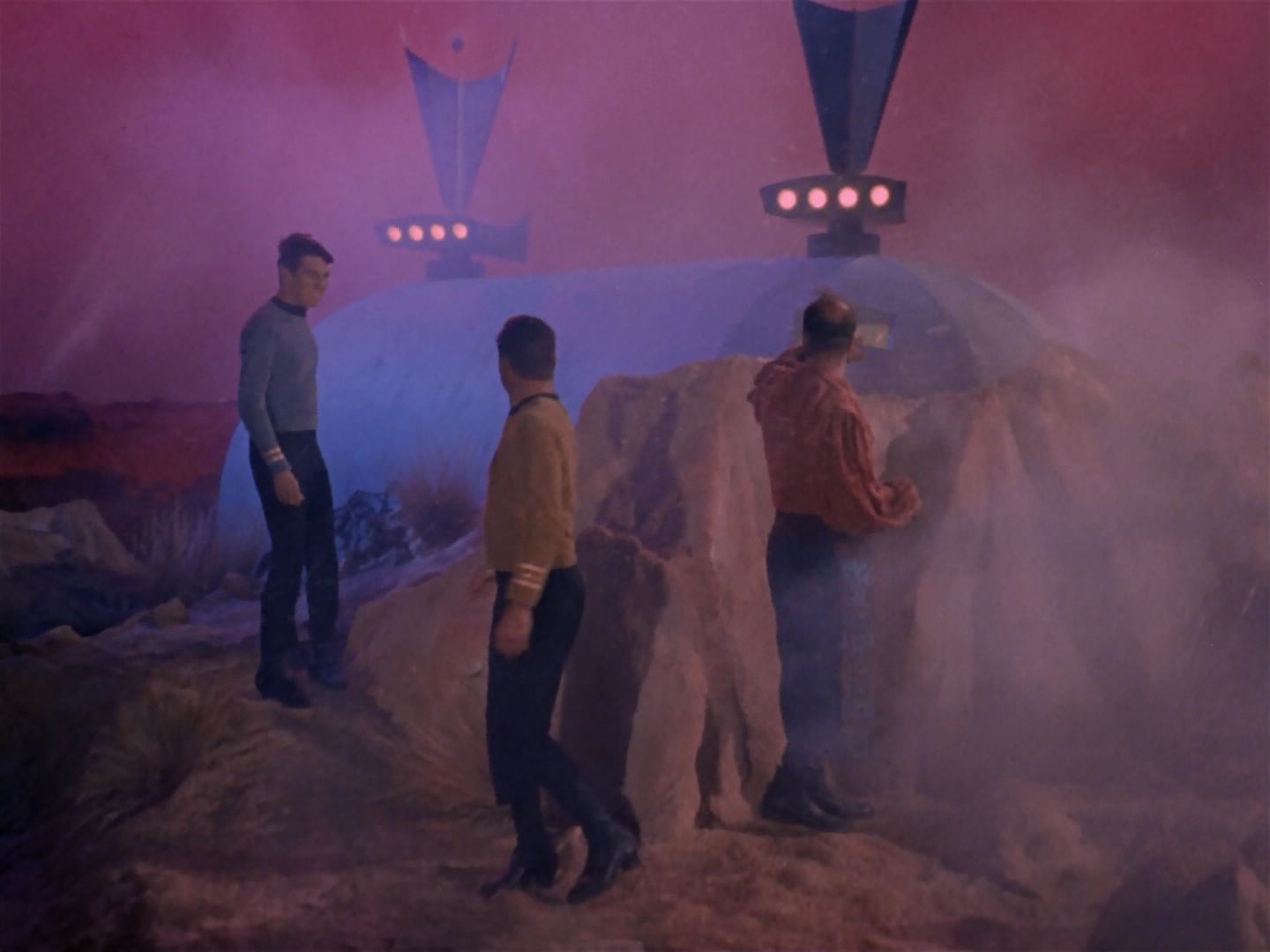 ariane179254_StarTrek_1x06_MuddsWomen_2448.jpg