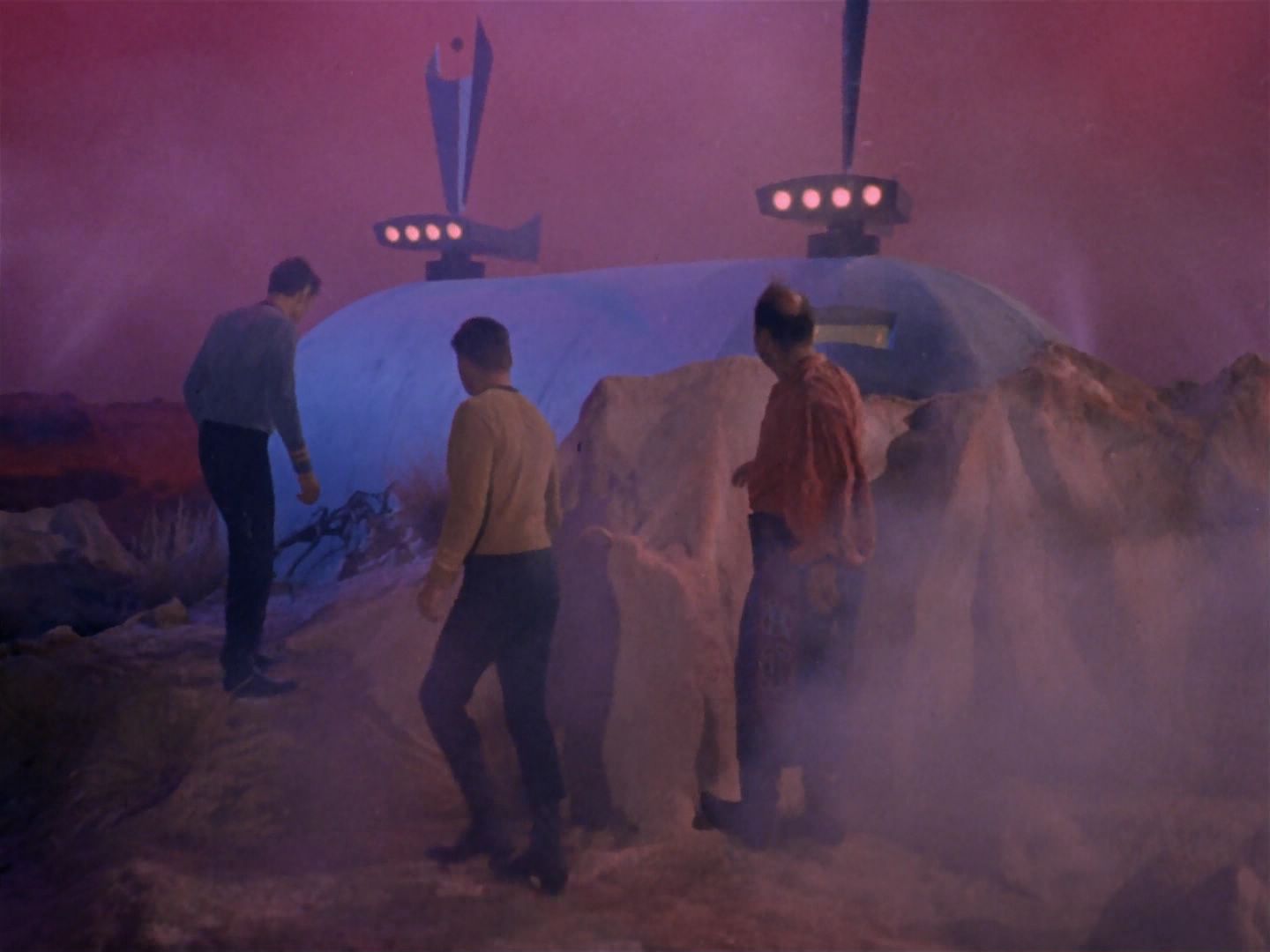 ariane179254_StarTrek_1x06_MuddsWomen_2450.jpg