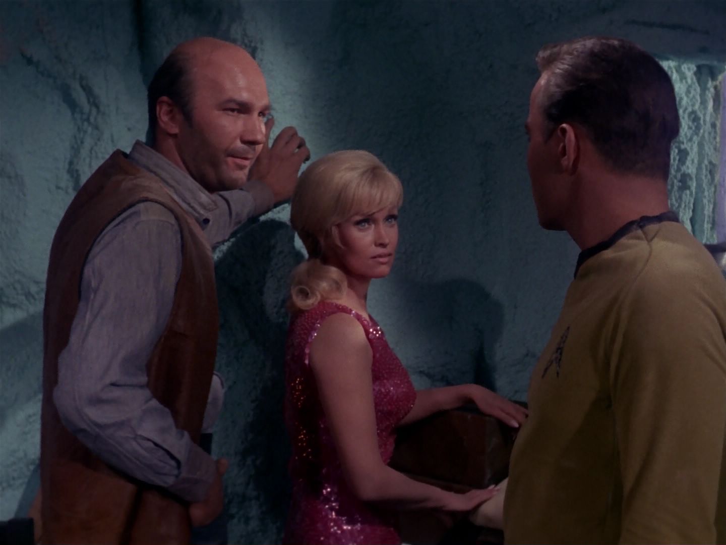 ariane179254_StarTrek_1x06_MuddsWomen_2504.jpg