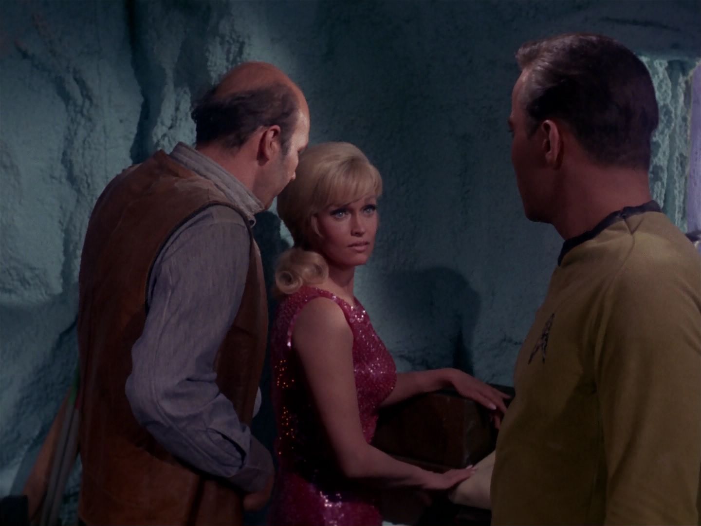 ariane179254_StarTrek_1x06_MuddsWomen_2506.jpg