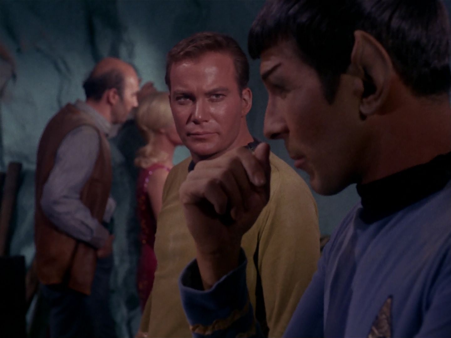 ariane179254_StarTrek_1x06_MuddsWomen_2515.jpg