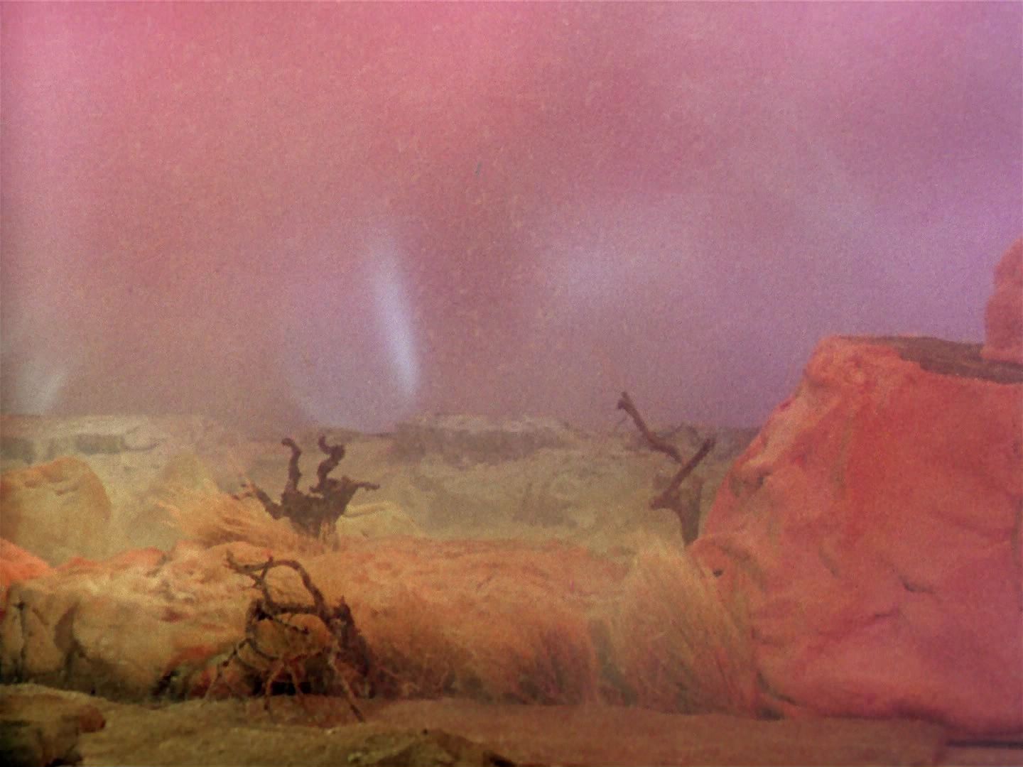 ariane179254_StarTrek_1x06_MuddsWomen_2530.jpg