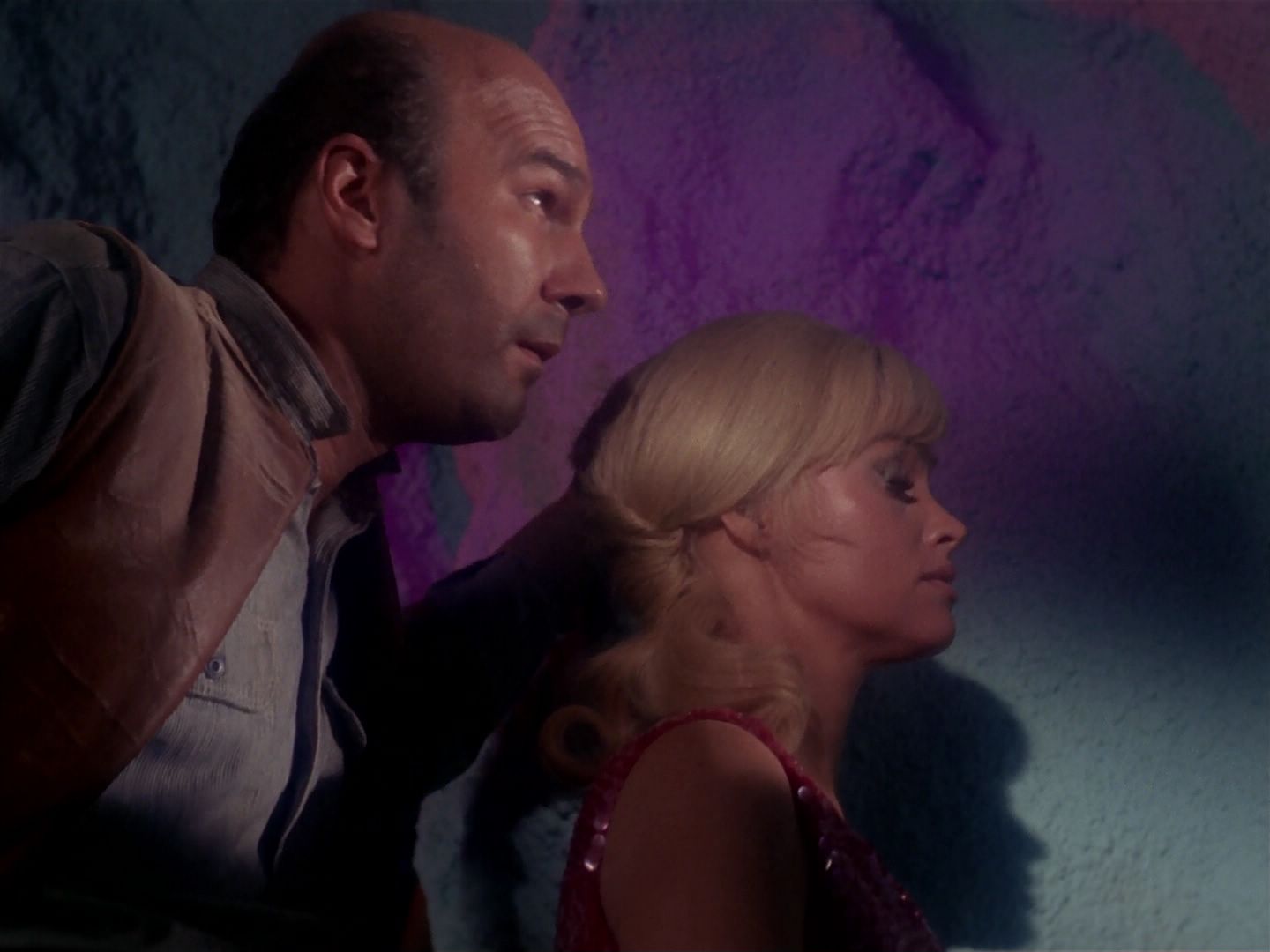 ariane179254_StarTrek_1x06_MuddsWomen_2541.jpg