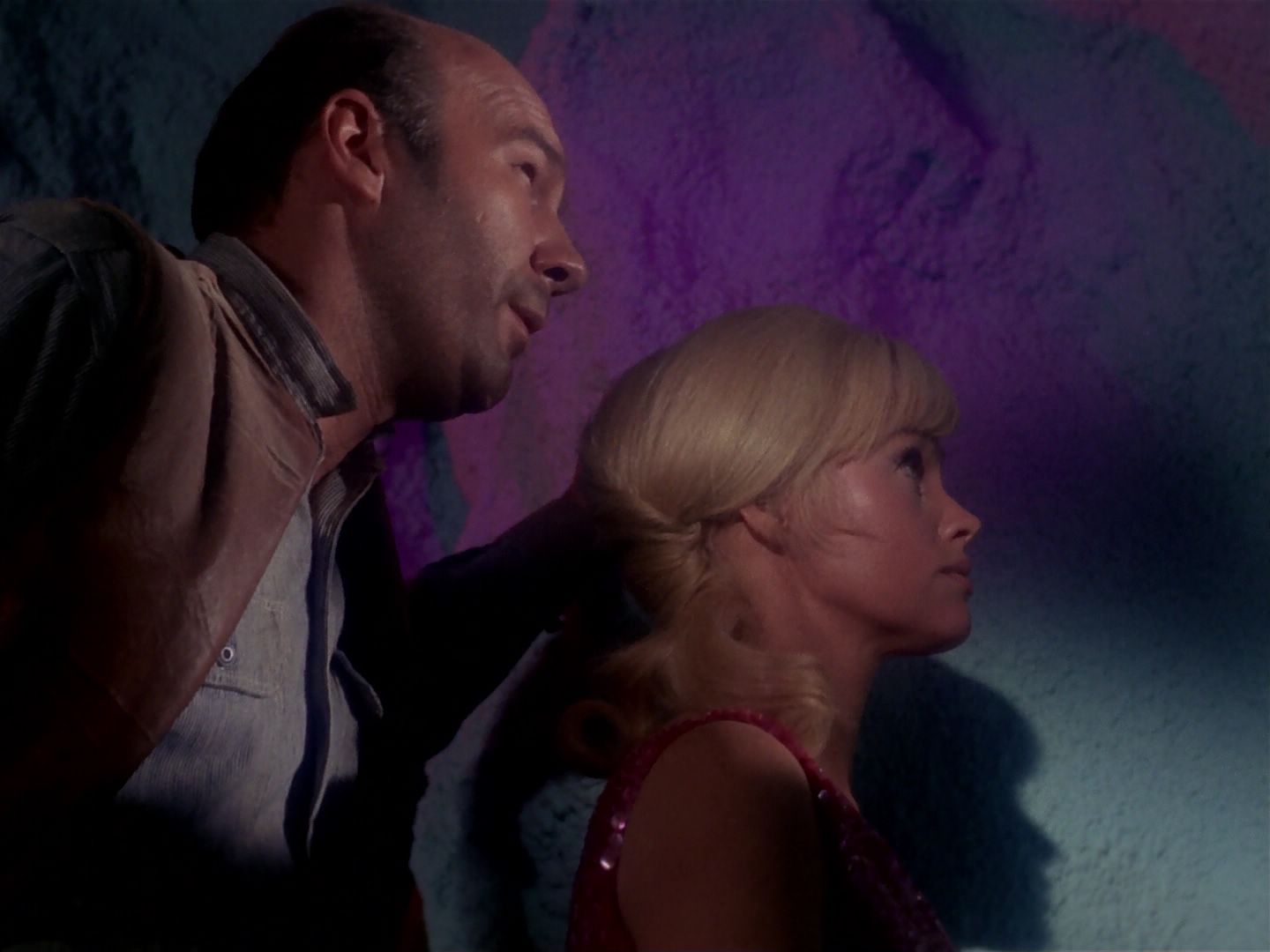ariane179254_StarTrek_1x06_MuddsWomen_2550.jpg