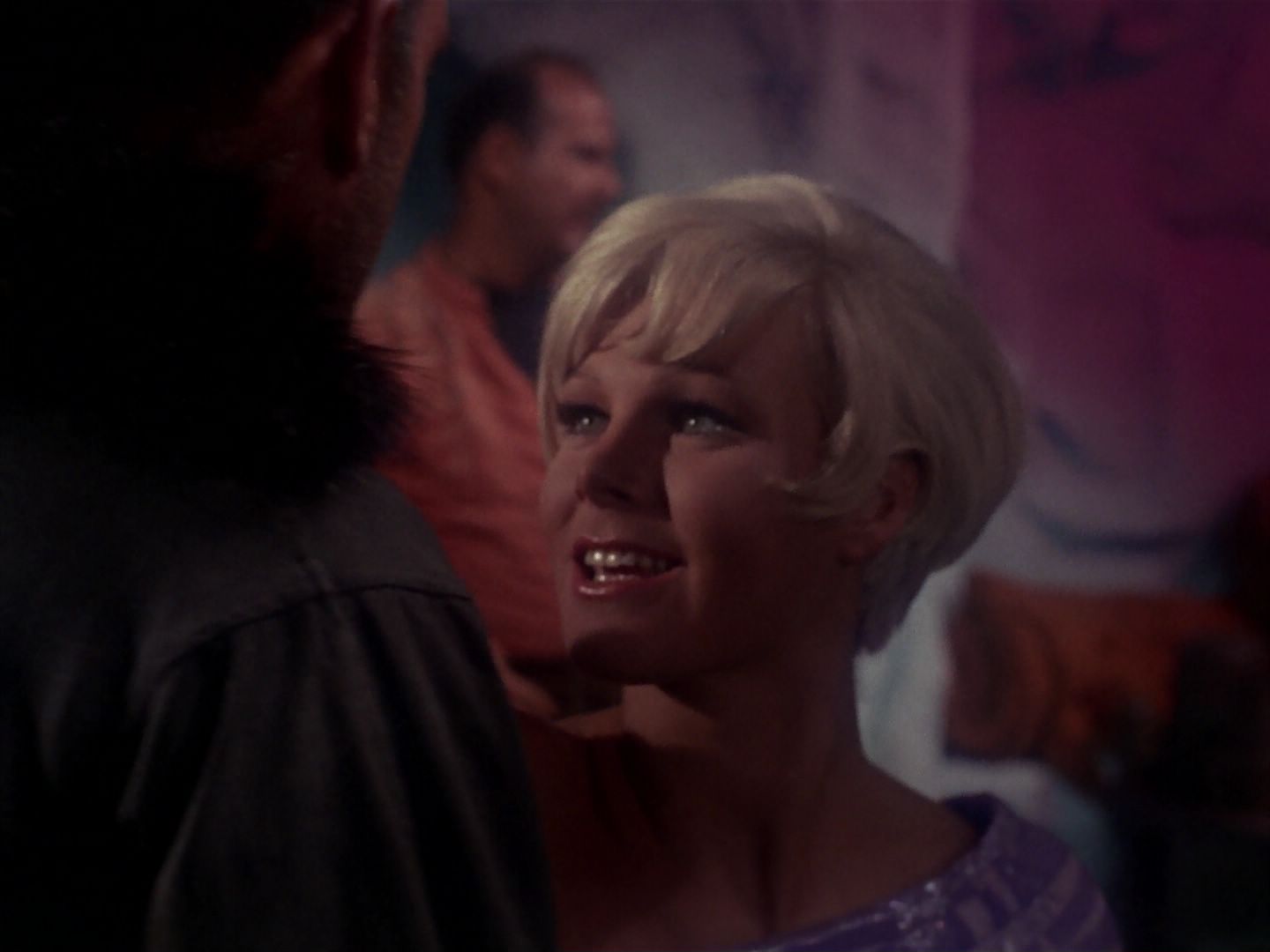 ariane179254_StarTrek_1x06_MuddsWomen_2561.jpg