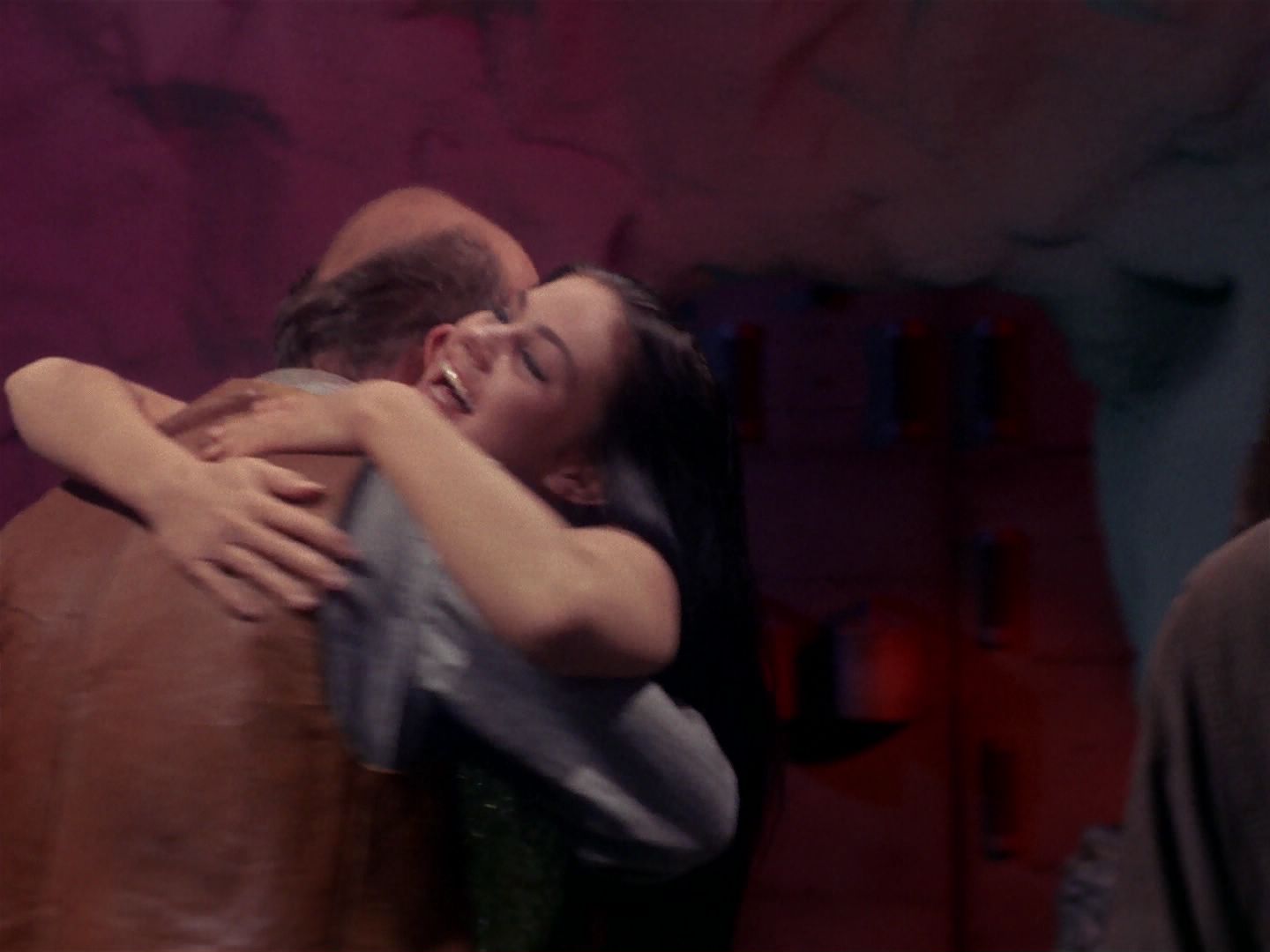 ariane179254_StarTrek_1x06_MuddsWomen_2597.jpg