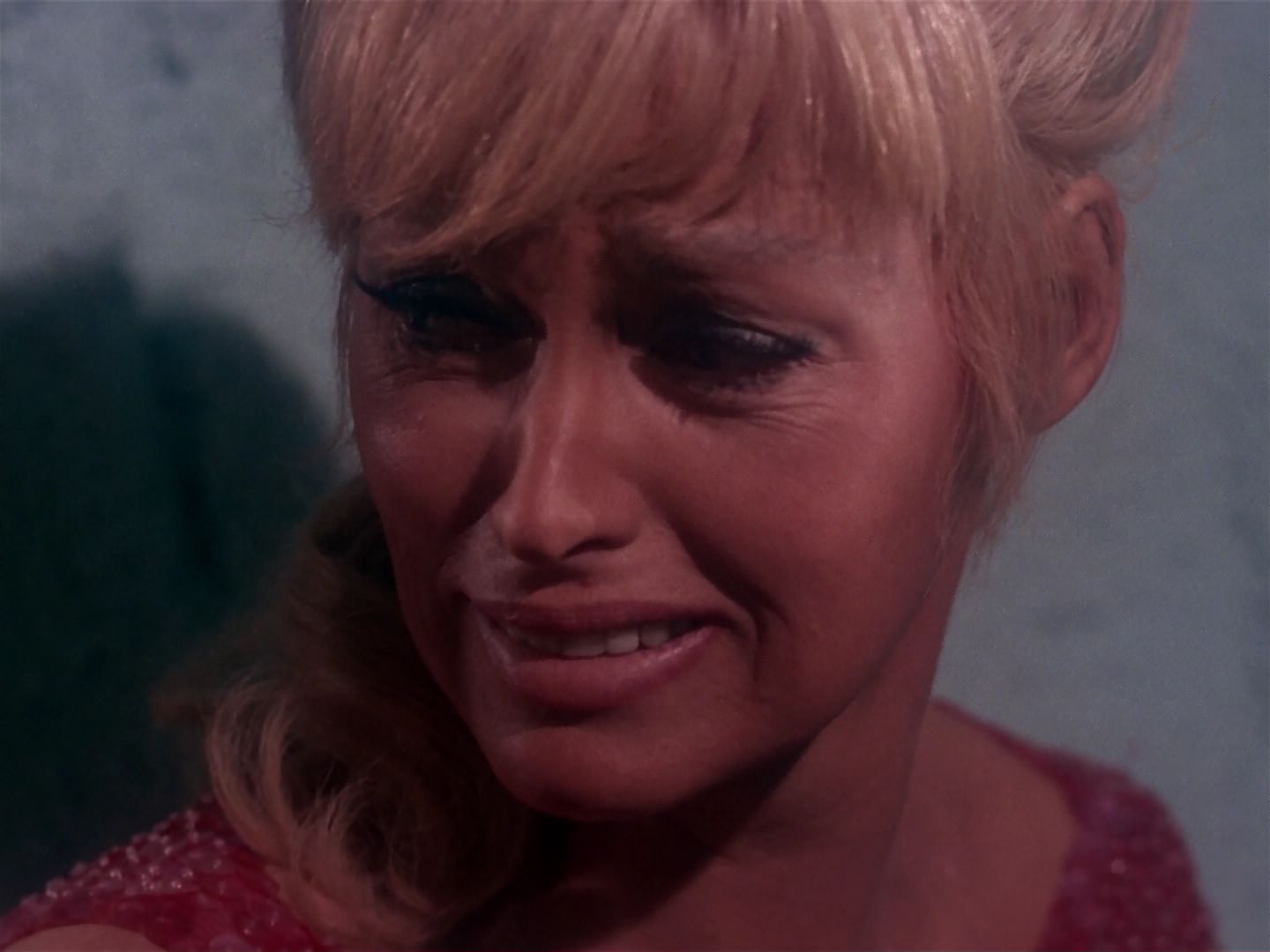 ariane179254_StarTrek_1x06_MuddsWomen_2601.jpg
