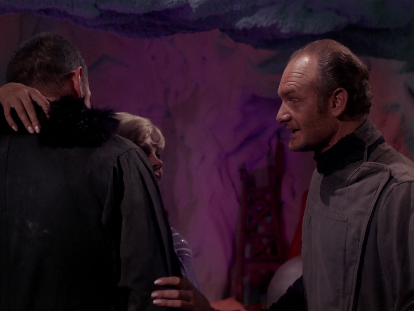 ariane179254_StarTrek_1x06_MuddsWomen_2610.jpg