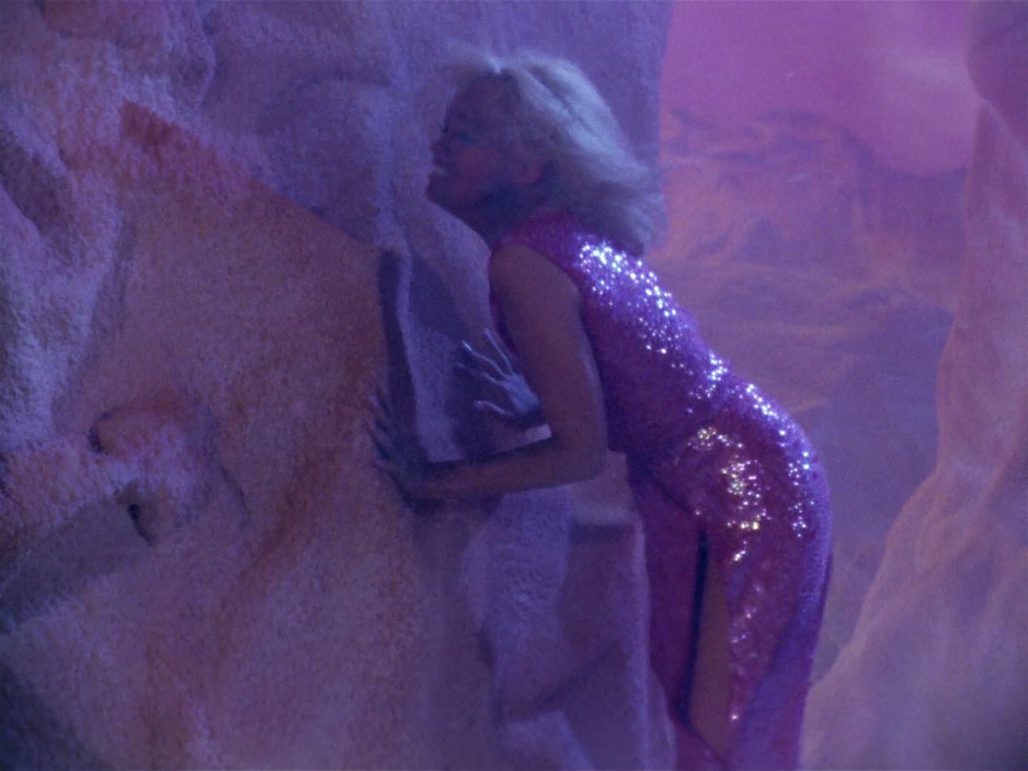 ariane179254_StarTrek_1x06_MuddsWomen_2665.jpg