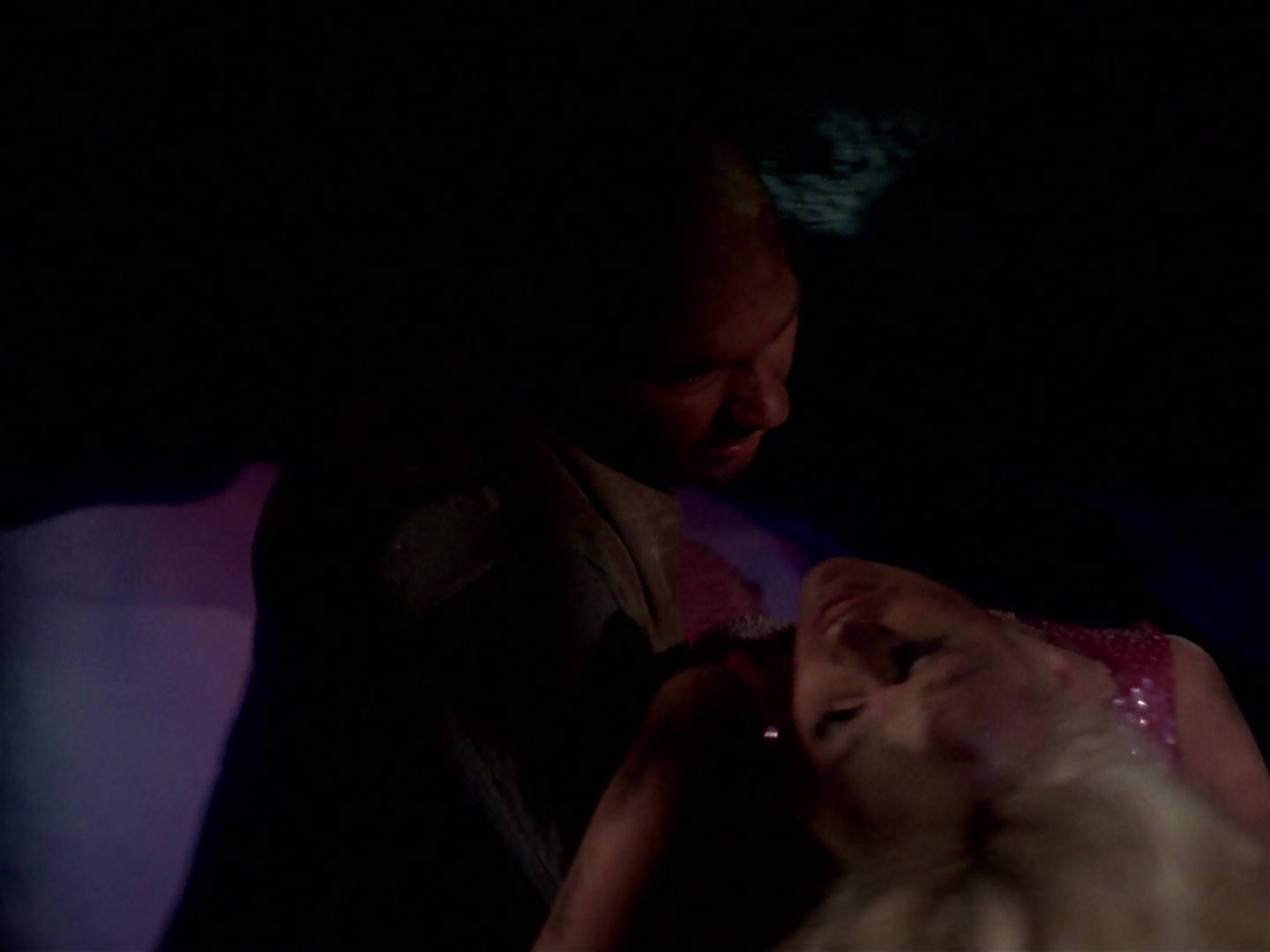 ariane179254_StarTrek_1x06_MuddsWomen_2838.jpg