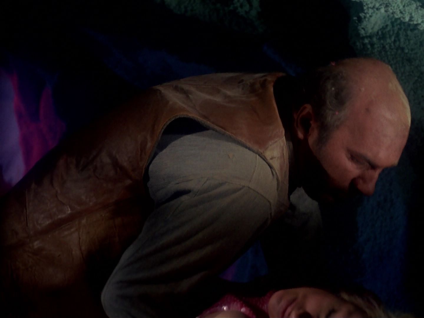 ariane179254_StarTrek_1x06_MuddsWomen_2842.jpg