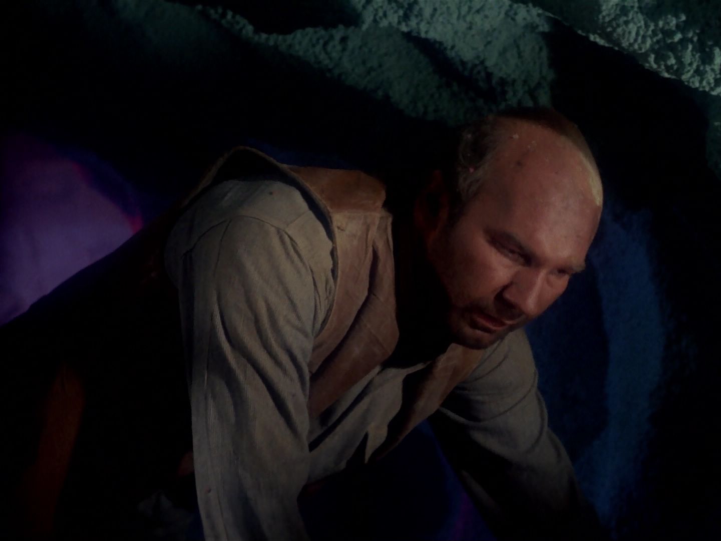 ariane179254_StarTrek_1x06_MuddsWomen_2848.jpg