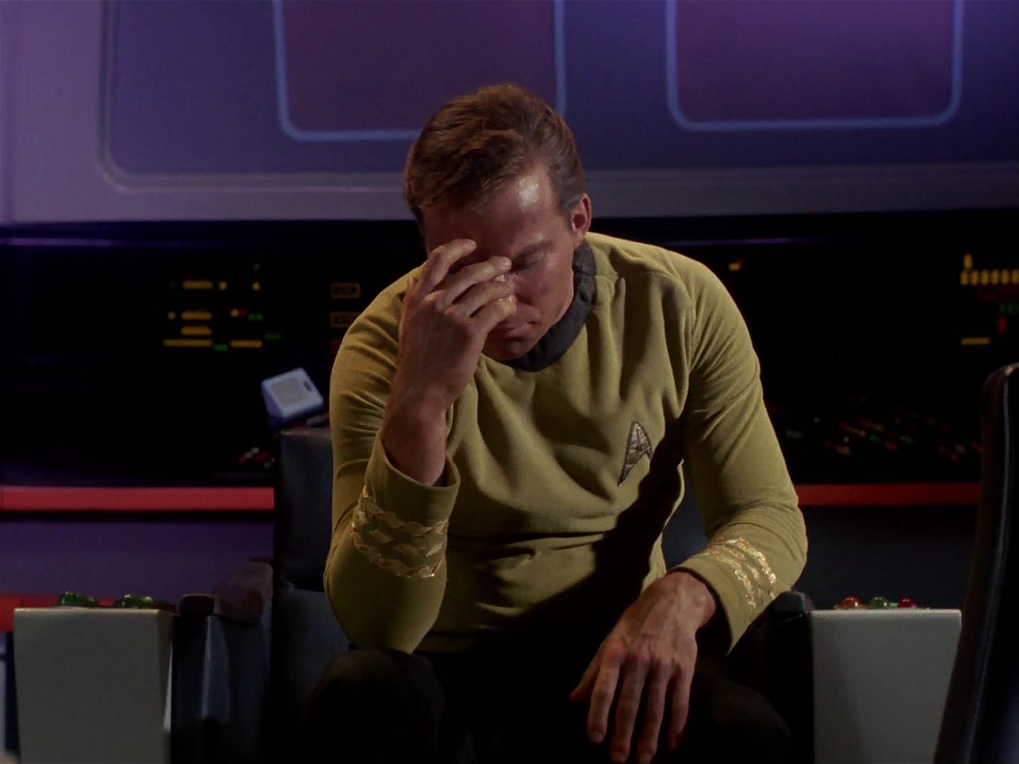 ariane179254_StarTrek_1x06_MuddsWomen_2878.jpg