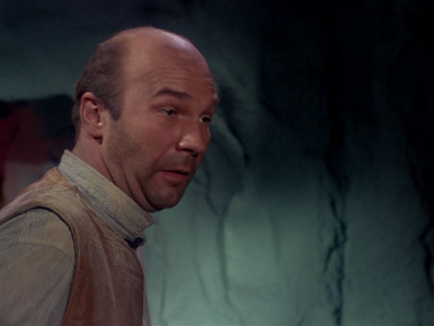 ariane179254_StarTrek_1x06_MuddsWomen_2965.jpg