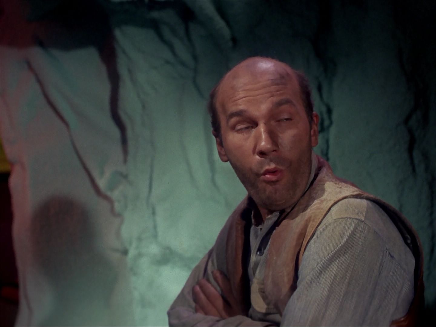 ariane179254_StarTrek_1x06_MuddsWomen_2989.jpg