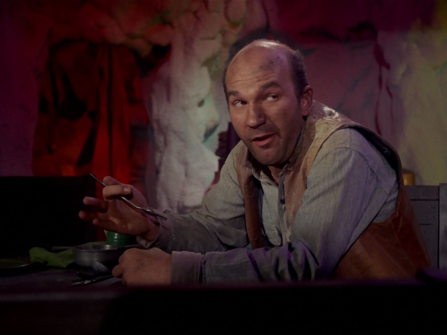 ariane179254_StarTrek_1x06_MuddsWomen_3013.jpg