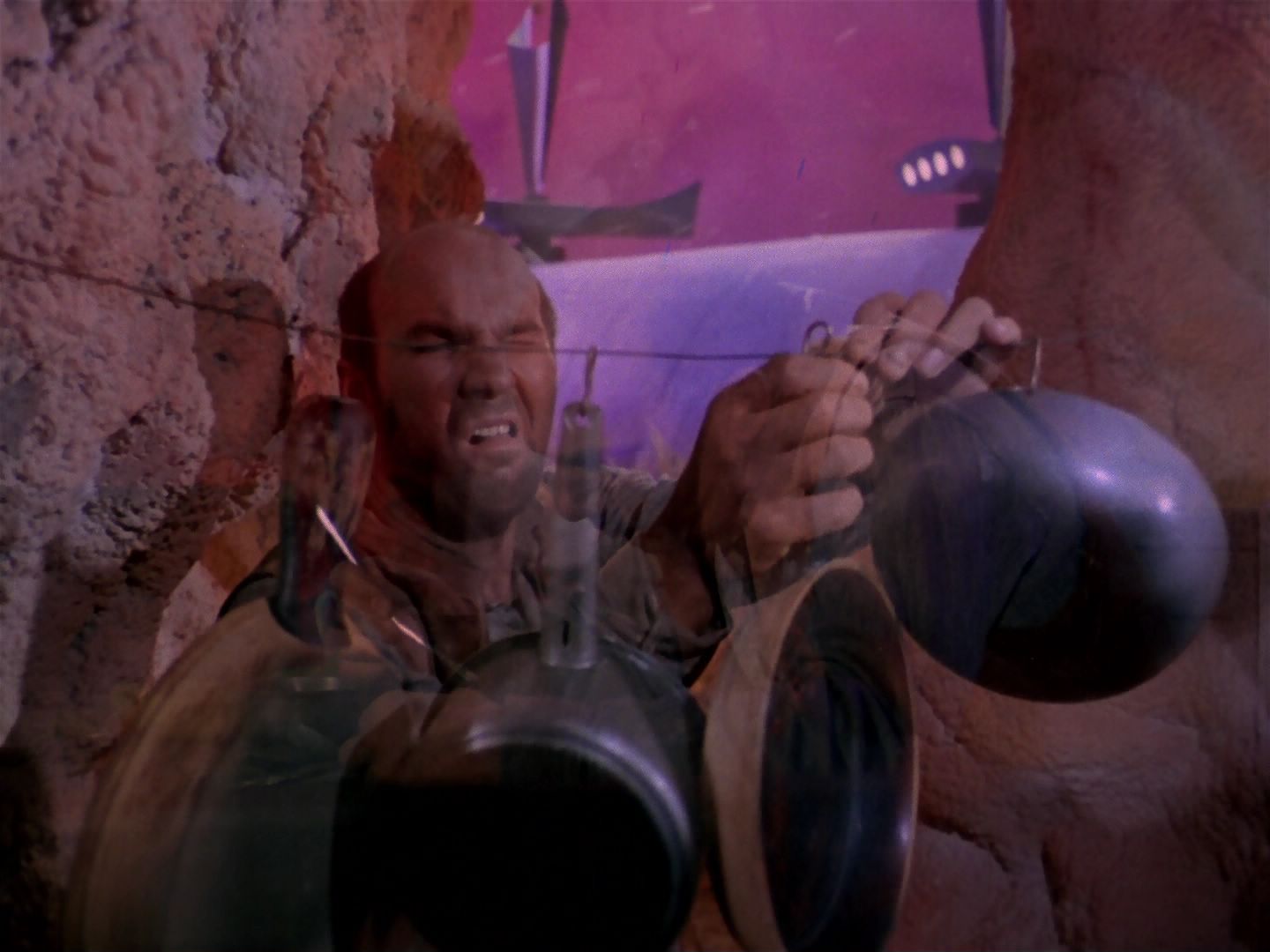 ariane179254_StarTrek_1x06_MuddsWomen_3040.jpg