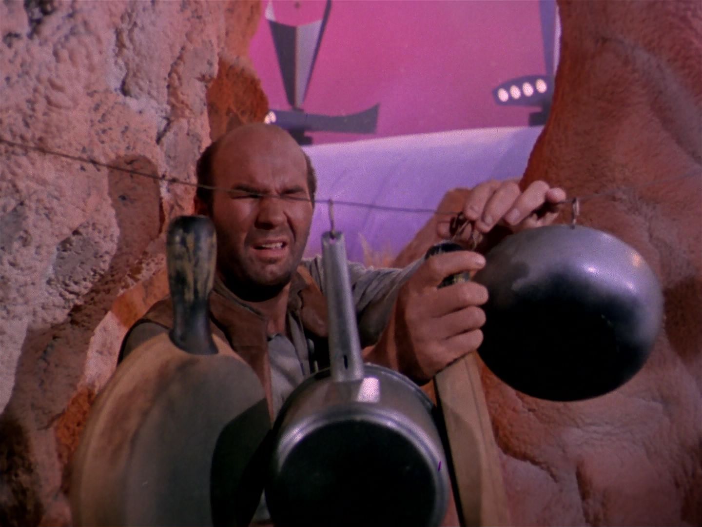 ariane179254_StarTrek_1x06_MuddsWomen_3041.jpg