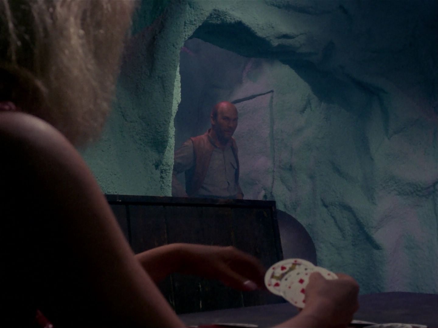 ariane179254_StarTrek_1x06_MuddsWomen_3066.jpg