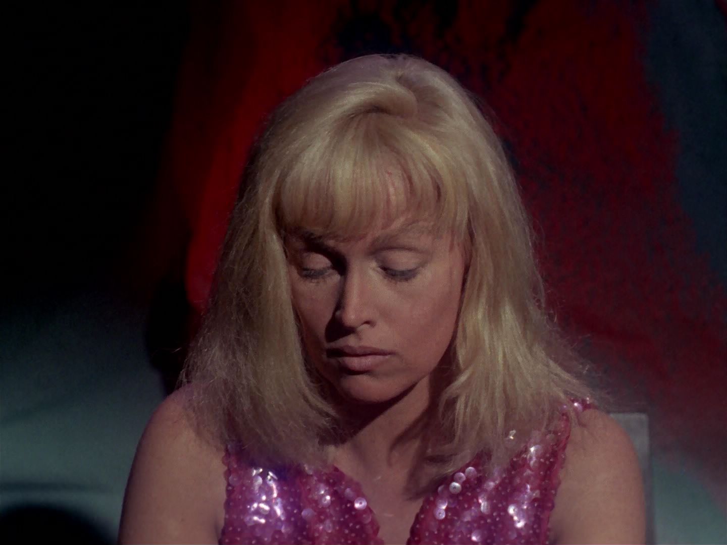 ariane179254_StarTrek_1x06_MuddsWomen_3102.jpg