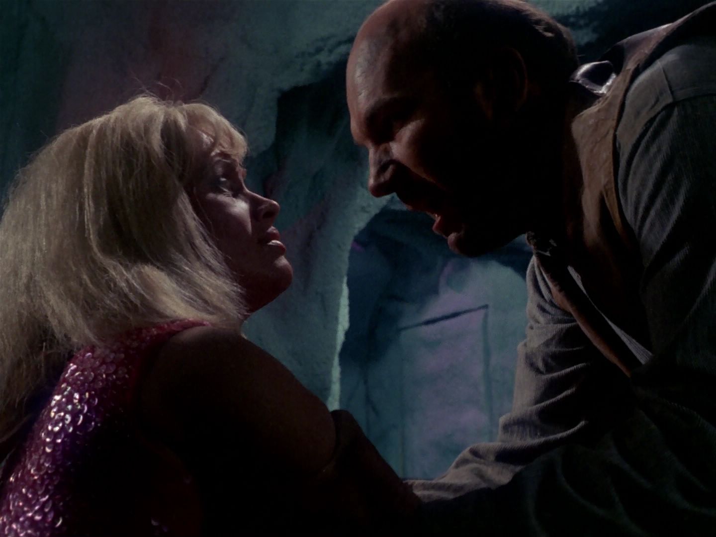 ariane179254_StarTrek_1x06_MuddsWomen_3116.jpg