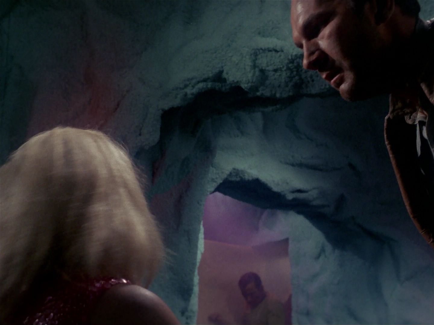 ariane179254_StarTrek_1x06_MuddsWomen_3120.jpg