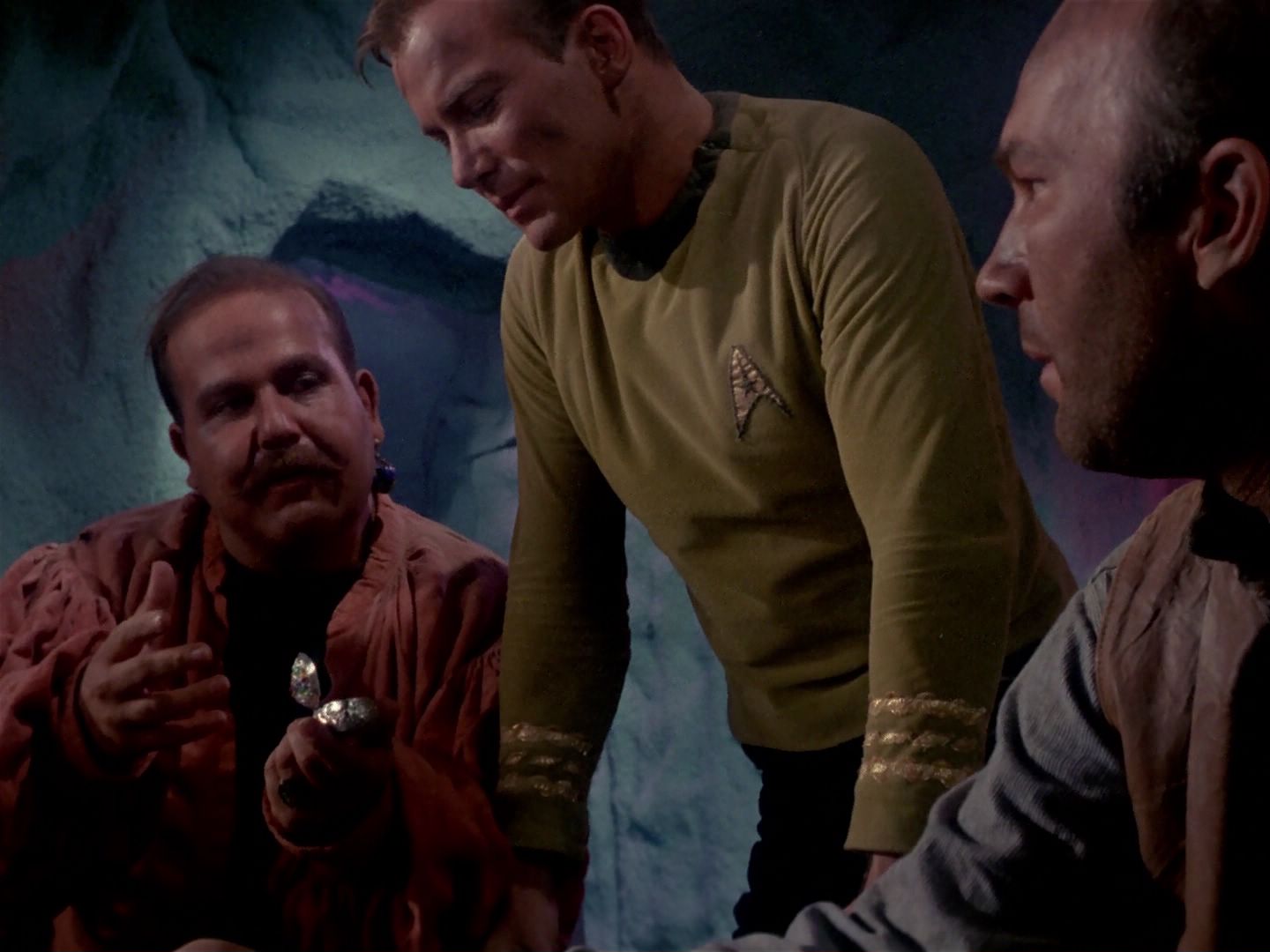 ariane179254_StarTrek_1x06_MuddsWomen_3170.jpg