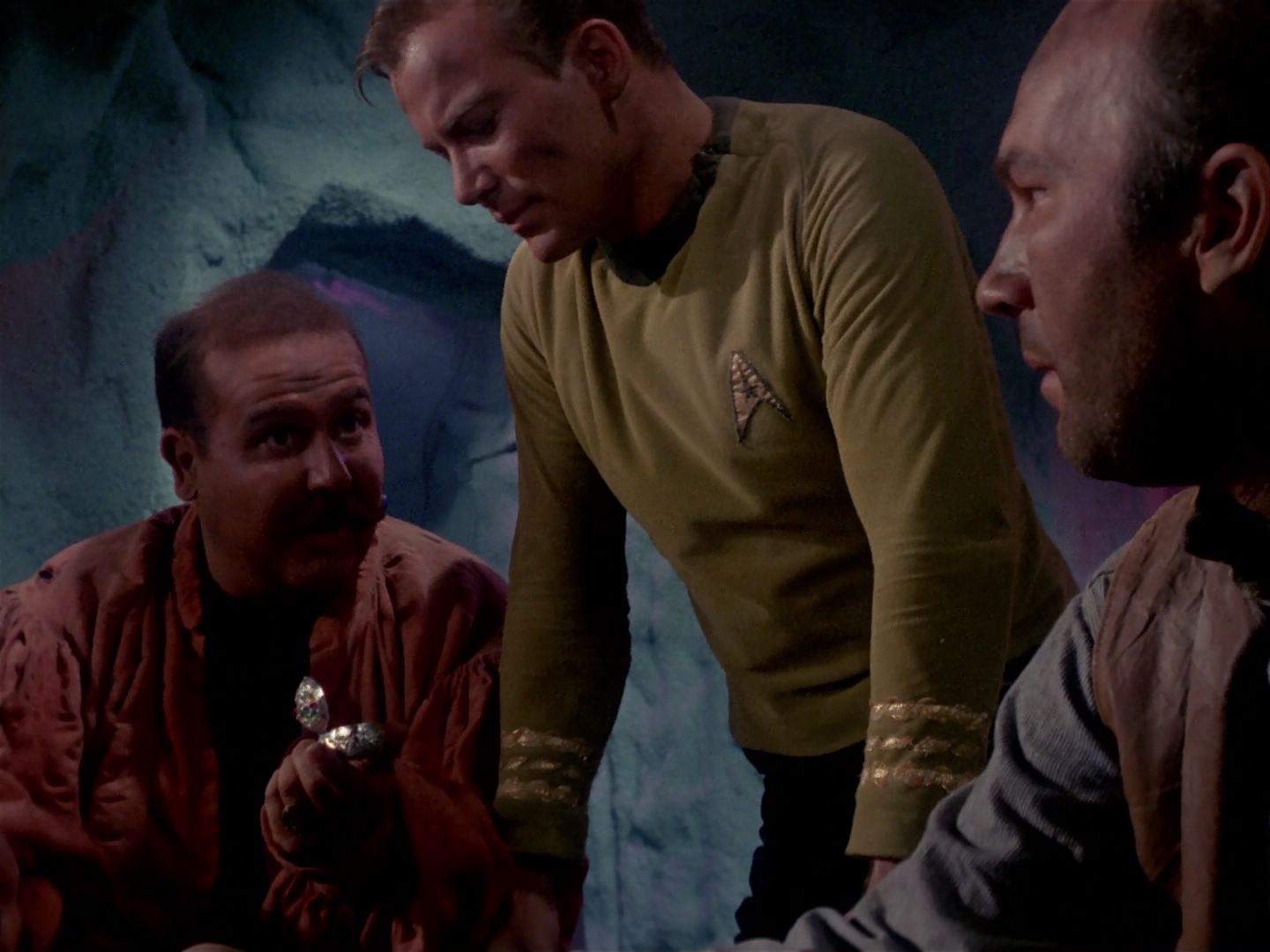 ariane179254_StarTrek_1x06_MuddsWomen_3172.jpg