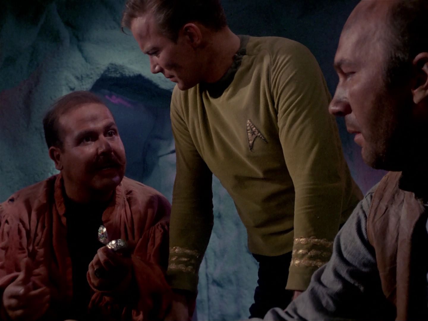 ariane179254_StarTrek_1x06_MuddsWomen_3175.jpg