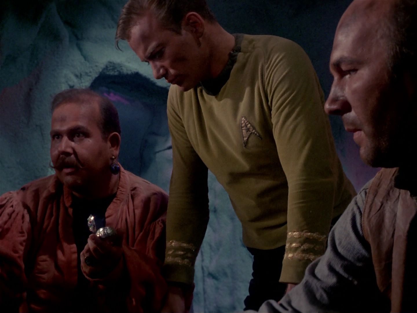 ariane179254_StarTrek_1x06_MuddsWomen_3178.jpg