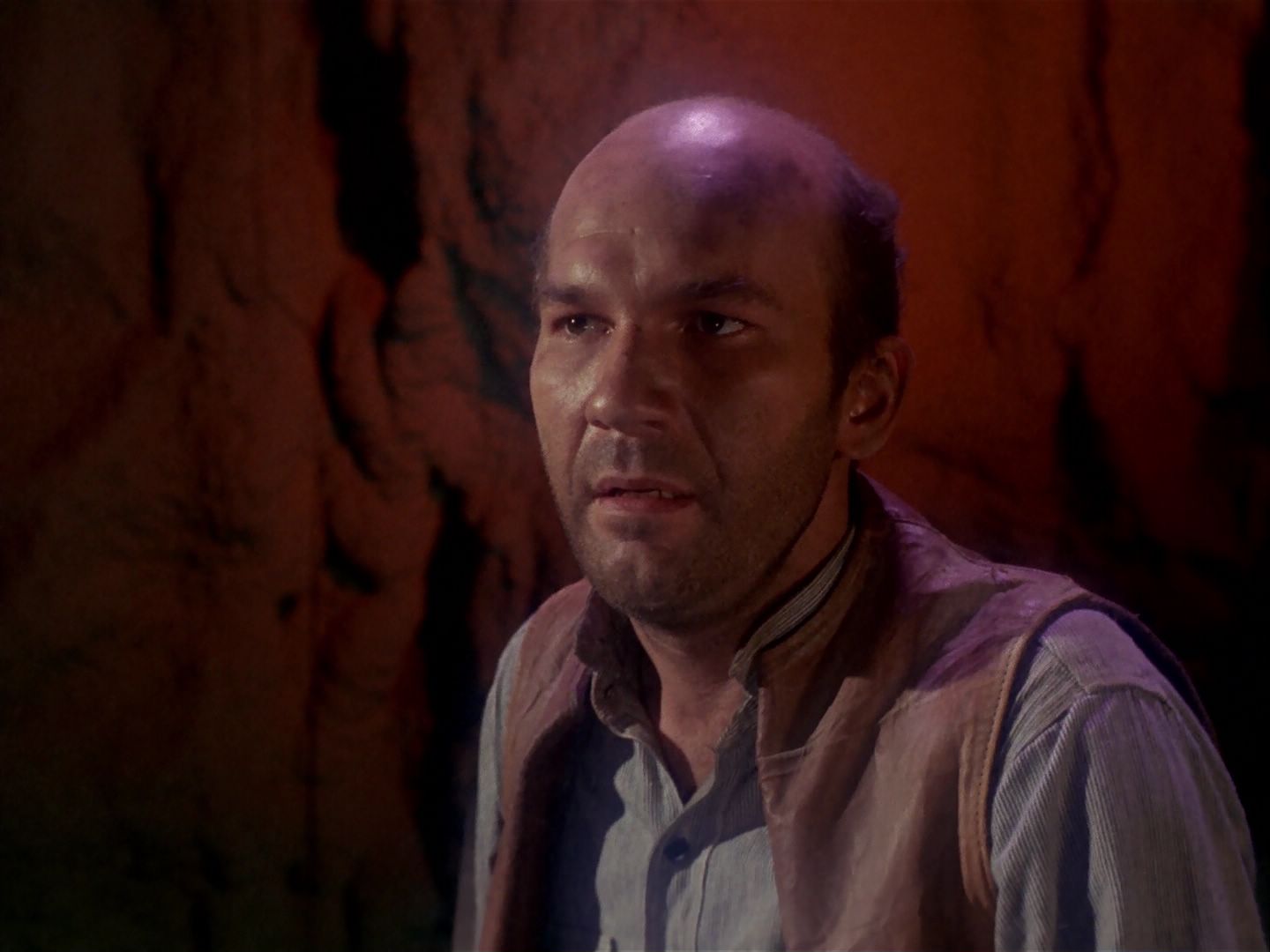 ariane179254_StarTrek_1x06_MuddsWomen_3242.jpg