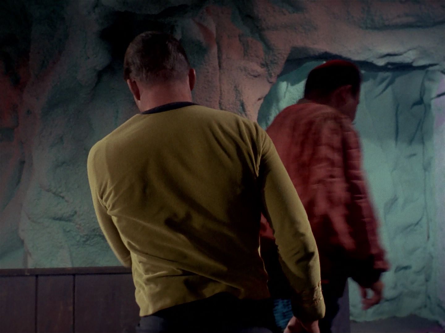 ariane179254_StarTrek_1x06_MuddsWomen_3459.jpg