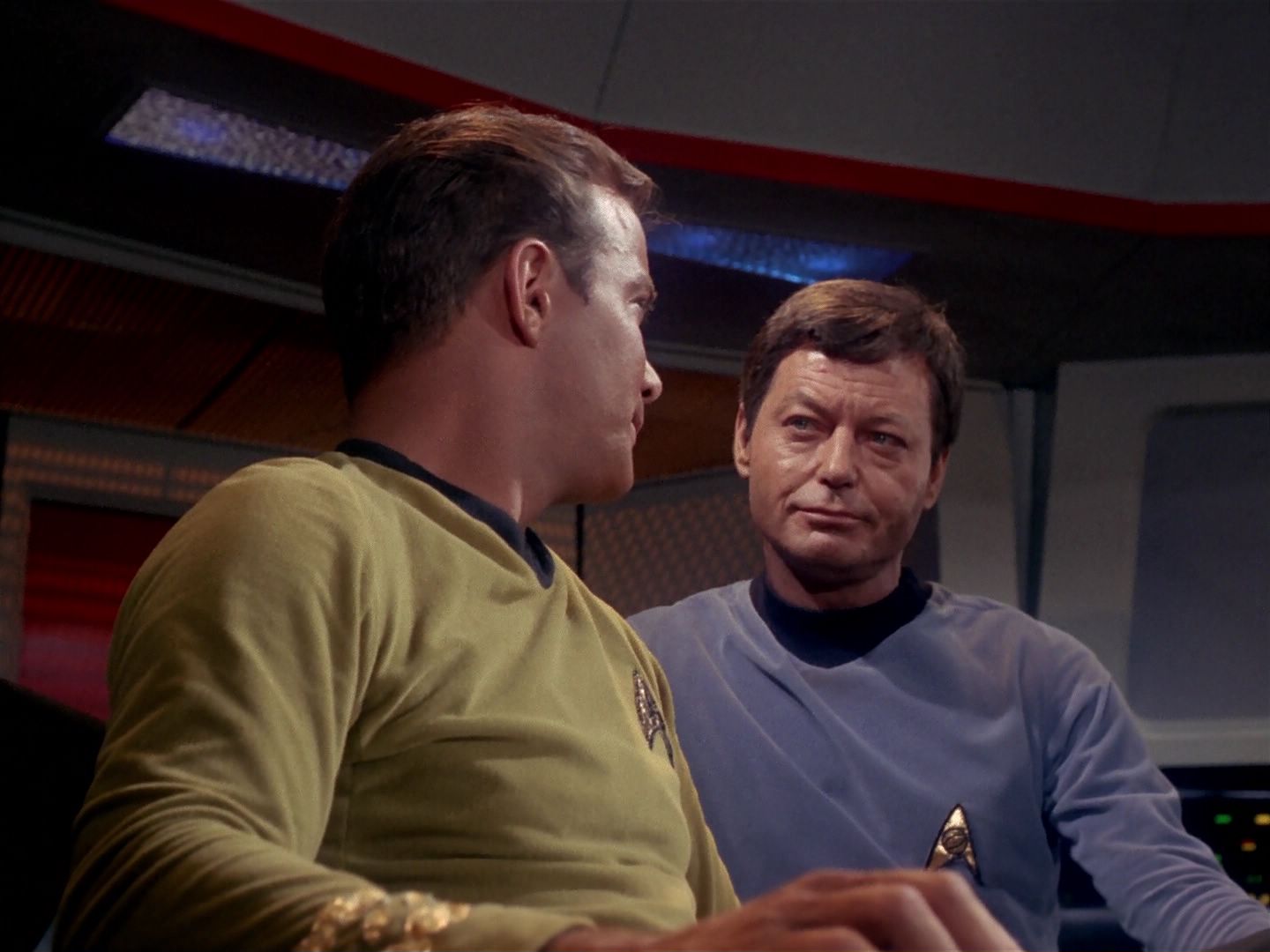 ariane179254_StarTrek_1x06_MuddsWomen_3499.jpg