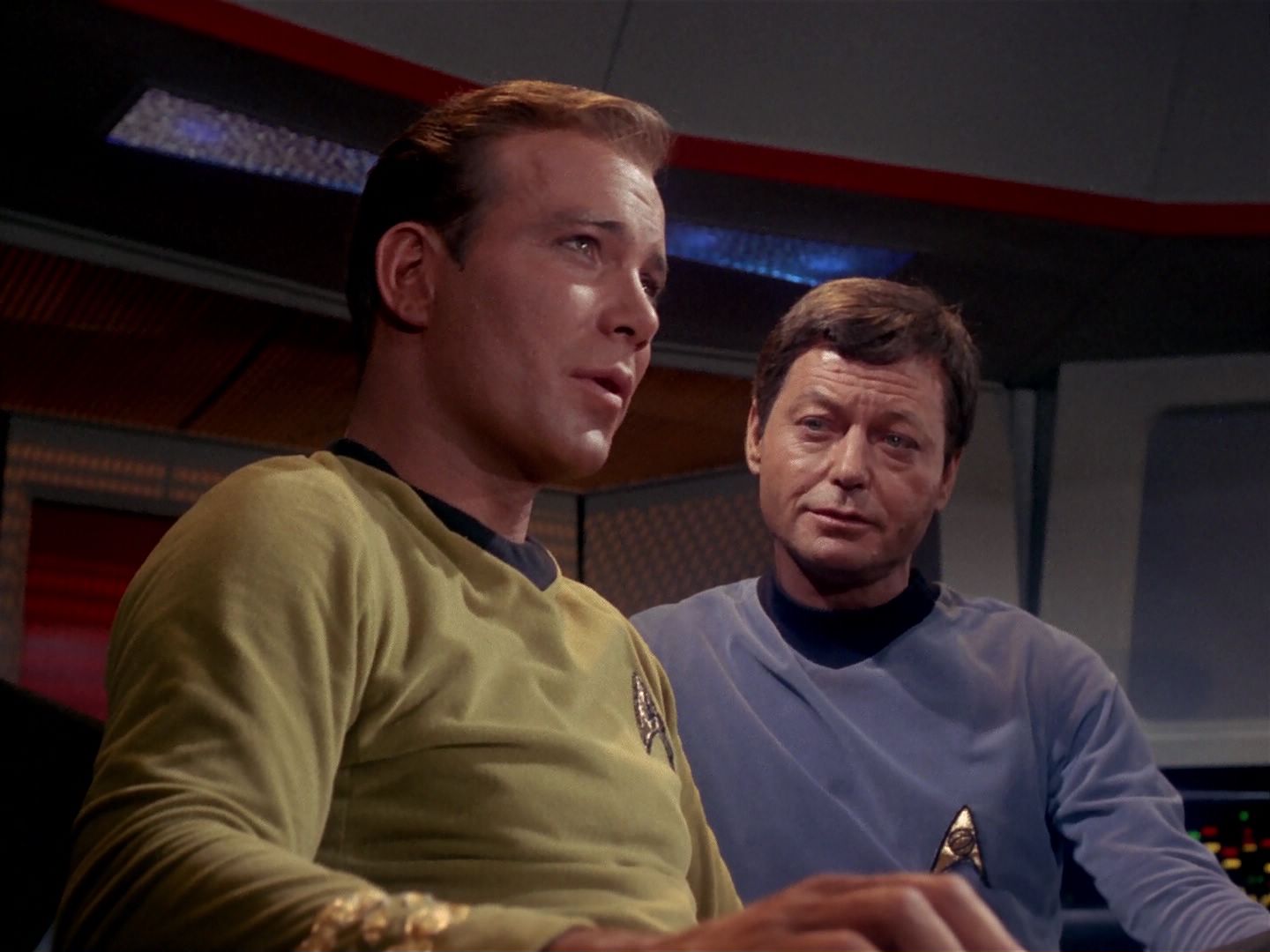 ariane179254_StarTrek_1x06_MuddsWomen_3504.jpg