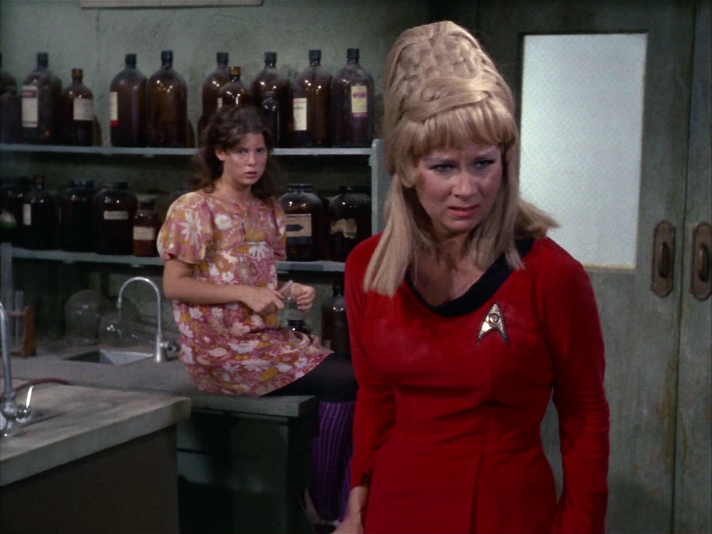 ariane179254_StarTrek_1x08_Miri_2364.jpg